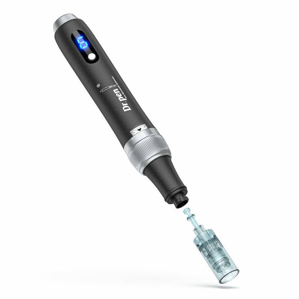 Dr. Pen M7S microneedling dermapen in Schwarz mit abnehmbarem Nadelkopf für professionelle Hautbehandlung.